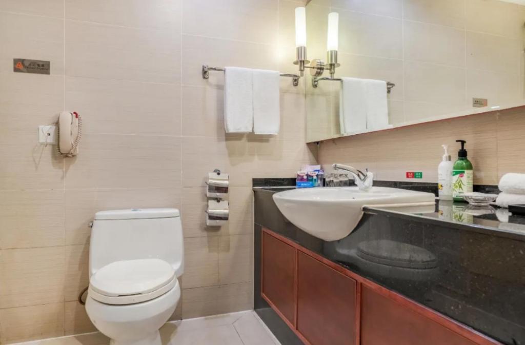 Linyi Blue Horizon Intenational Hotel Ngoại thất bức ảnh