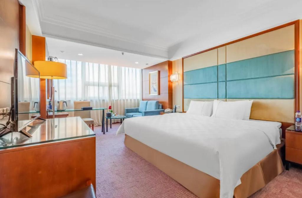 Linyi Blue Horizon Intenational Hotel Ngoại thất bức ảnh