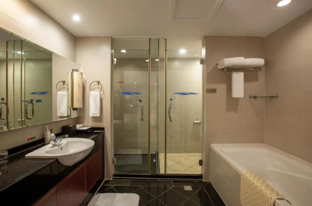 Linyi Blue Horizon Intenational Hotel Ngoại thất bức ảnh