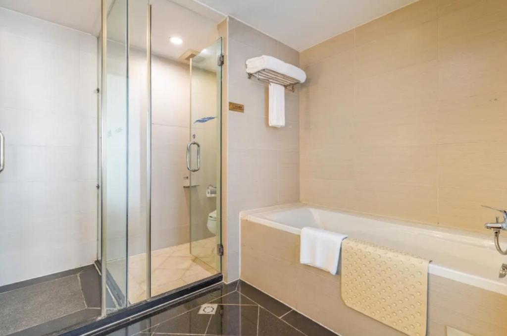 Linyi Blue Horizon Intenational Hotel Ngoại thất bức ảnh